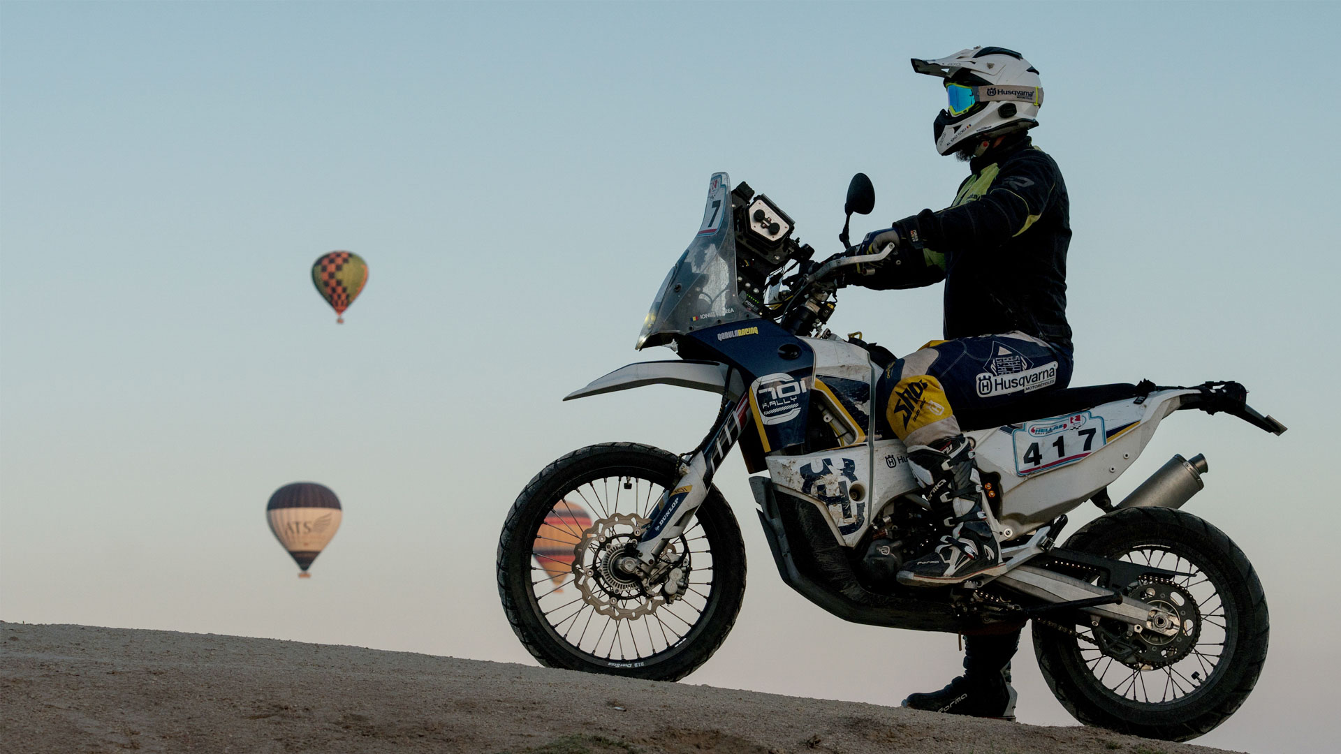 kit701-husqvarna-banner-3